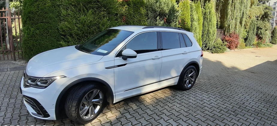 Volkswagen Tiguan cena 140000 przebieg: 20700, rok produkcji 2020 z Kraków małe 781